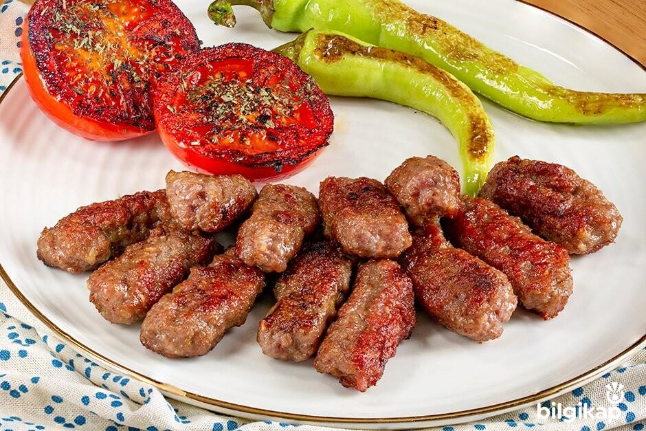 İnegöl Köfte  Et Yemekleri Köfte Tarifleri Tarifler
